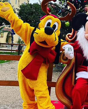 pluto-noel